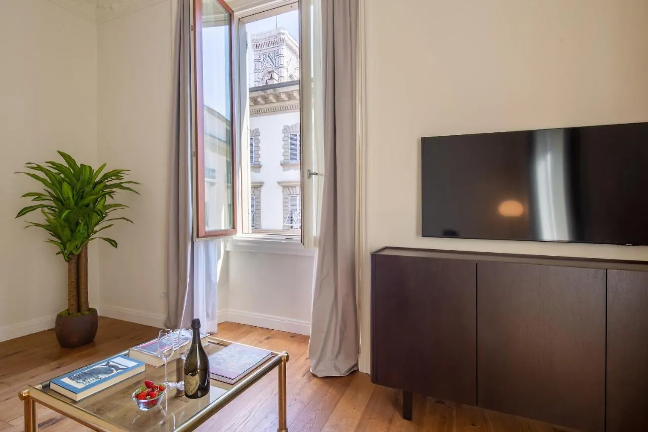 Florence Luxury Apartment al Duomo