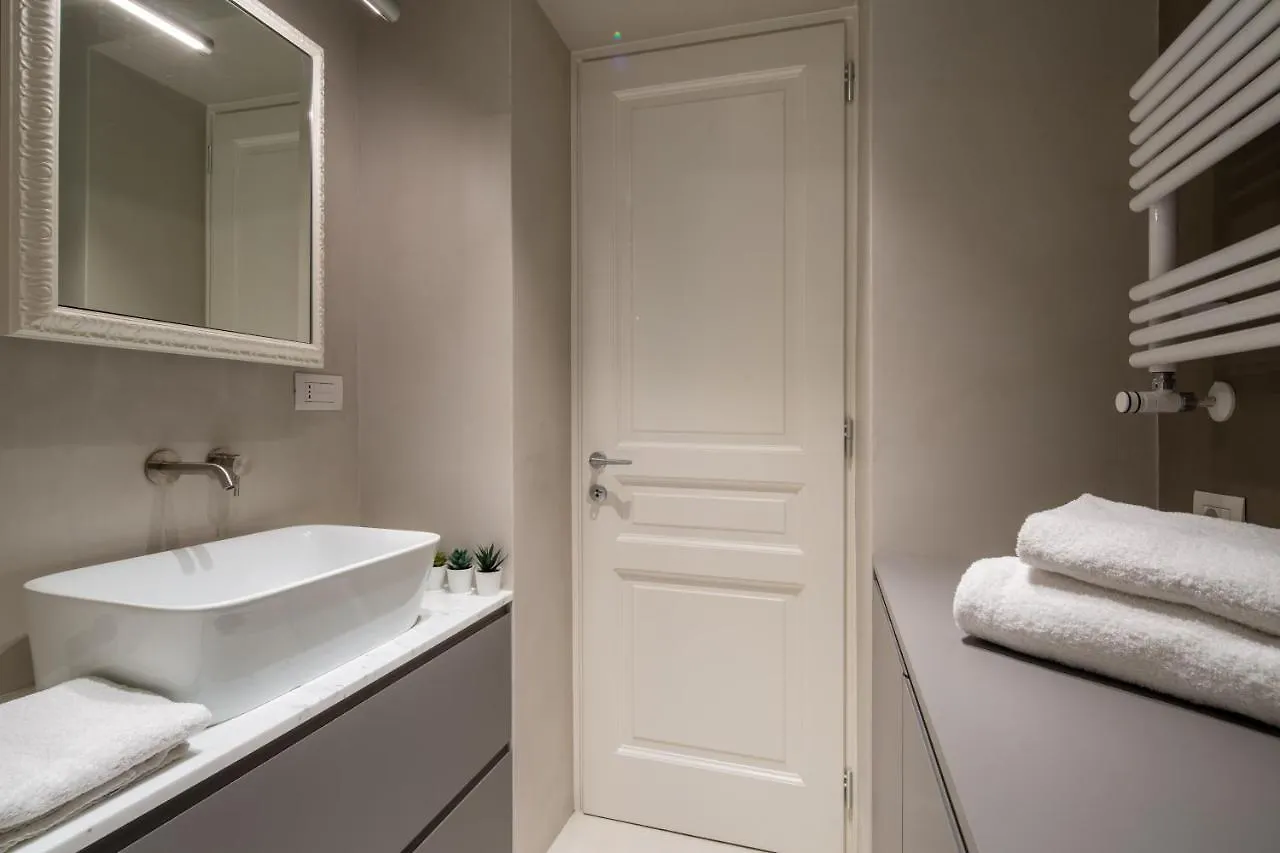 Florence Luxury Apartment al Duomo